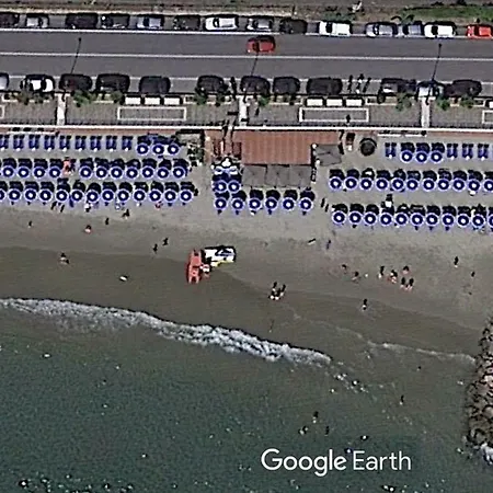 Mare E Non Solo אלסיו