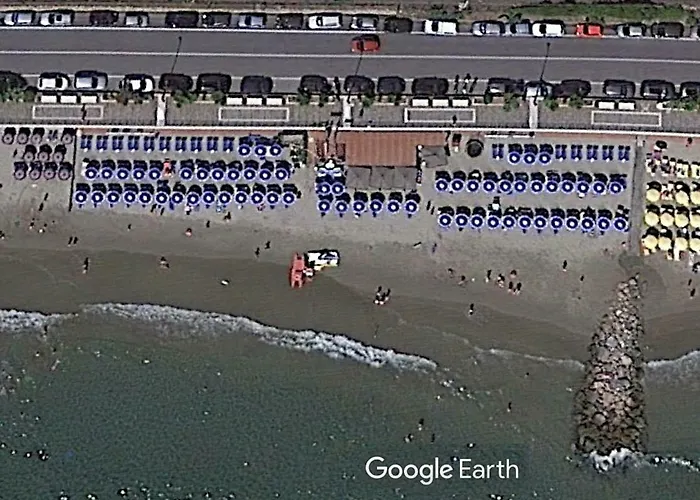 Mare E Non Solo Алассио